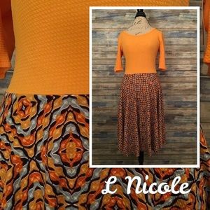 Large LulaRoe Nicole. NWT.